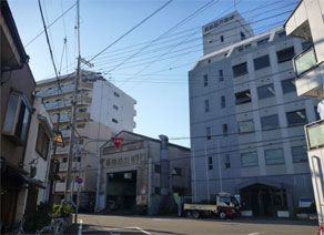阪神動力機械株式会社前
